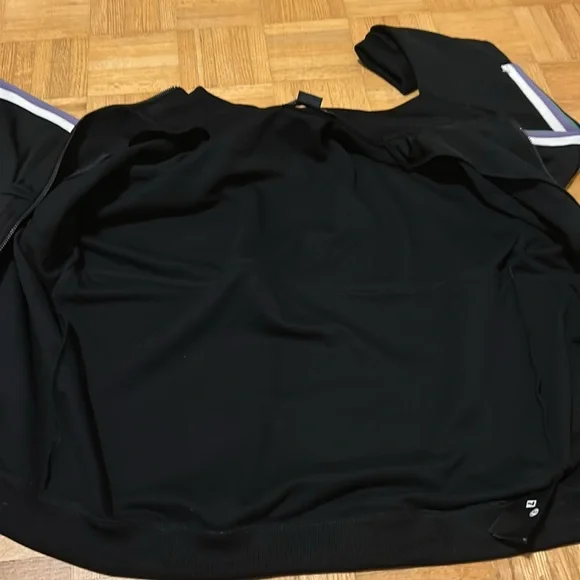 Elevenparis - Picture 8 of 14